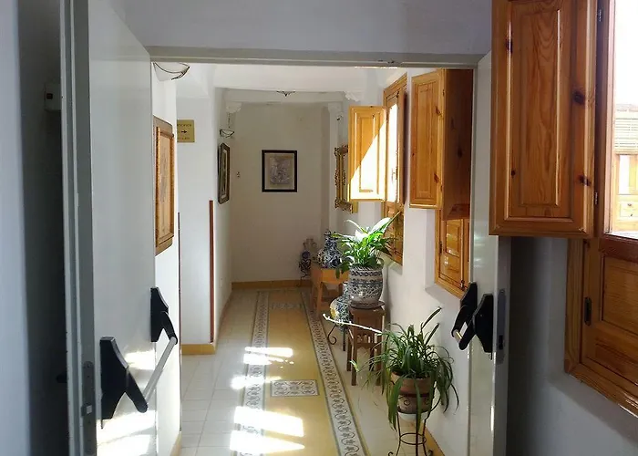 San Joaquin בית הארחה 3*