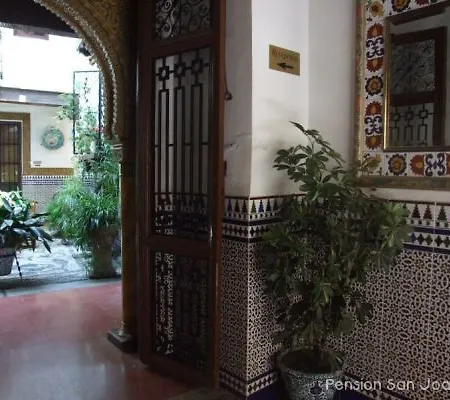 Guest house San Joaquin Granada
