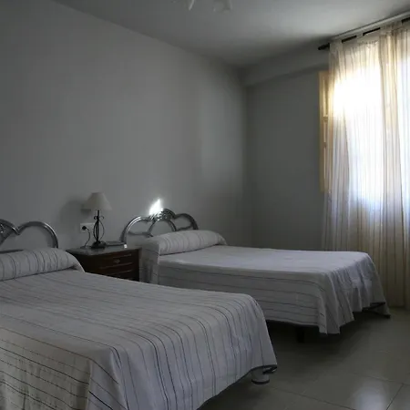 San Joaquin Guest house 2*